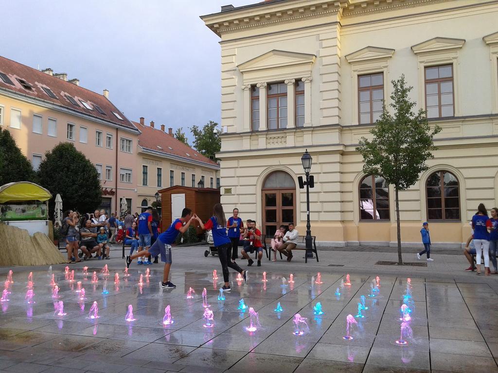Sunset Apartman Székesfehérvár Zewnętrze zdjęcie